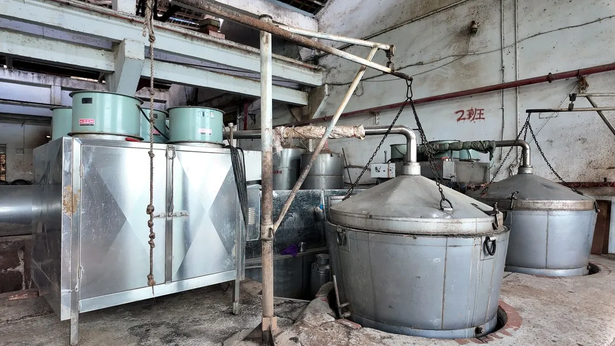 黔帝酒业茅台镇生产基地-窖池